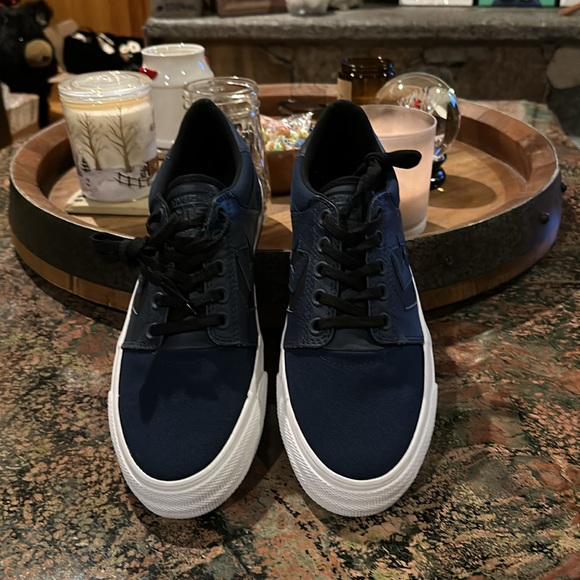 CONVERSE unisex Night Time Sneakers - Picture 15 of 16